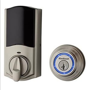 NIB Kwikset - Kēvo touch-to-open smart keyless entry 2nd generation